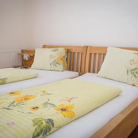 Gasthof-pension Oelberger 3*