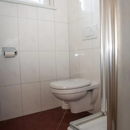 Gasthof-pension Oelberger