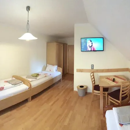 Gasthof-pension Oelberger 볼프스베르크