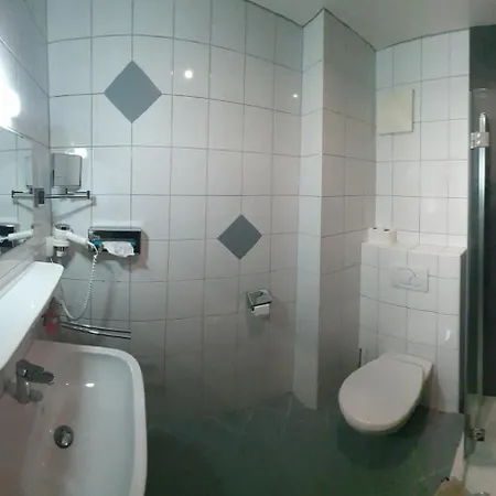 게스트하우스 Gasthof-pension Oelberger 3*