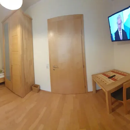 Gasthof-pension Oelberger 게스트하우스 볼프스베르크