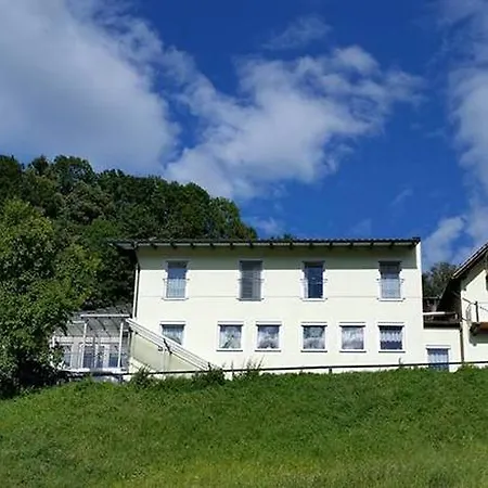 בית הארחה Gasthof-pension Oelberger 3*