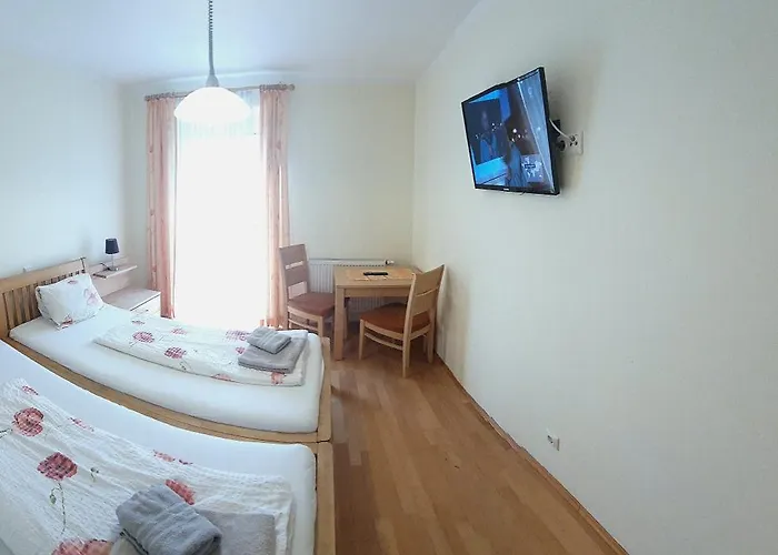 Gasthof-pension Oelberger